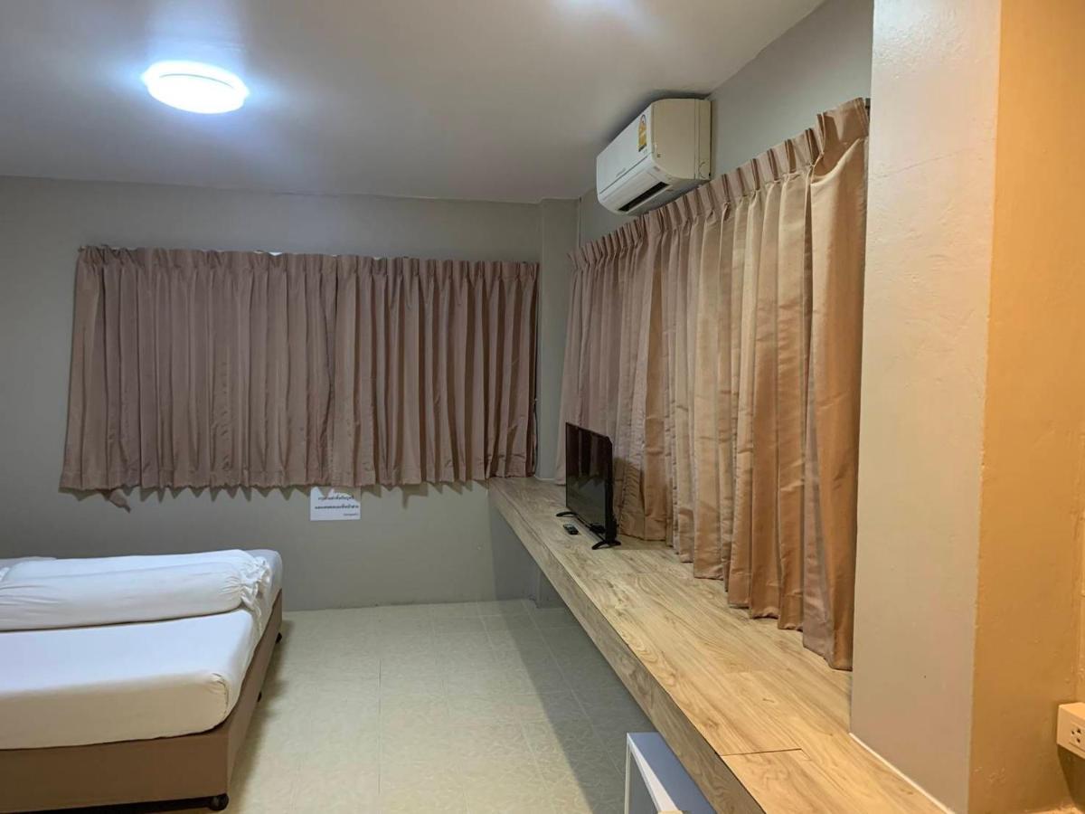 Lithai Guesthouse Phitsanulok Exterior photo